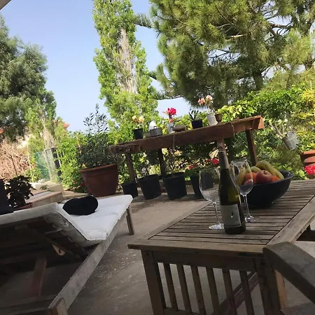 Sweet N' Boujee With Varenda