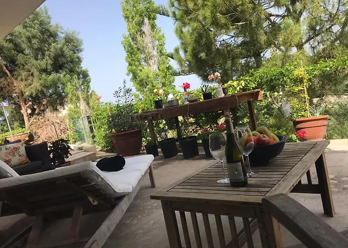 Sweet N' Boujee With Varenda